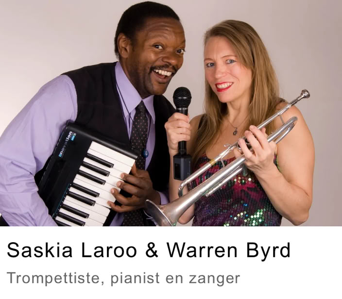 Trompetiste Saskia Laroo met zanger en pianist Warren Byrd.